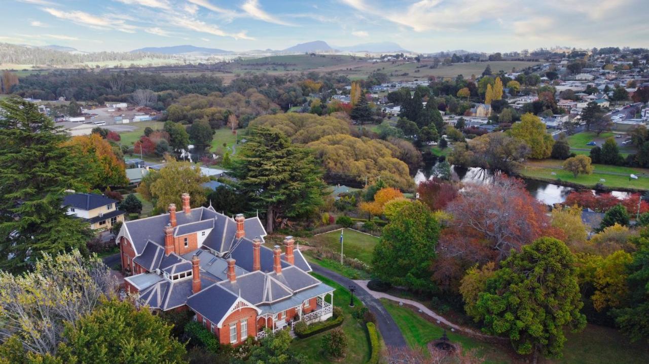 Arcoona Manor Bed & Breakfast Deloraine Exterior photo