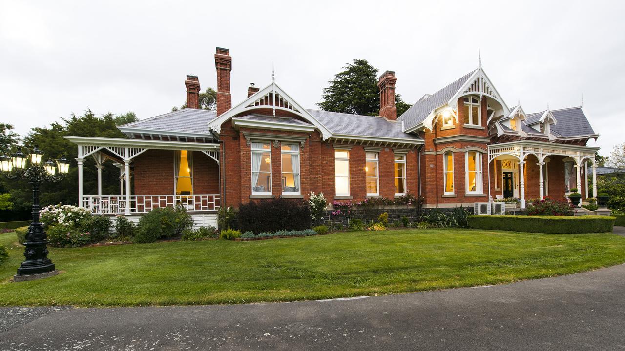 Arcoona Manor Bed & Breakfast Deloraine Exterior photo